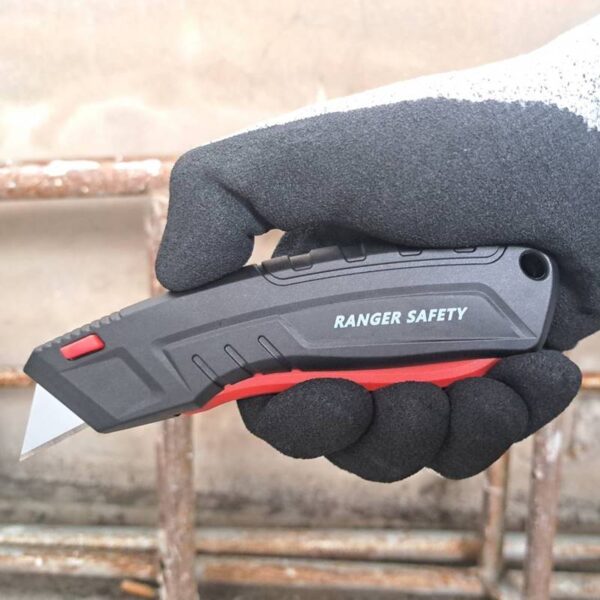 Safety Cutter แบบเบา สบายมือ รุ่นประหยัด